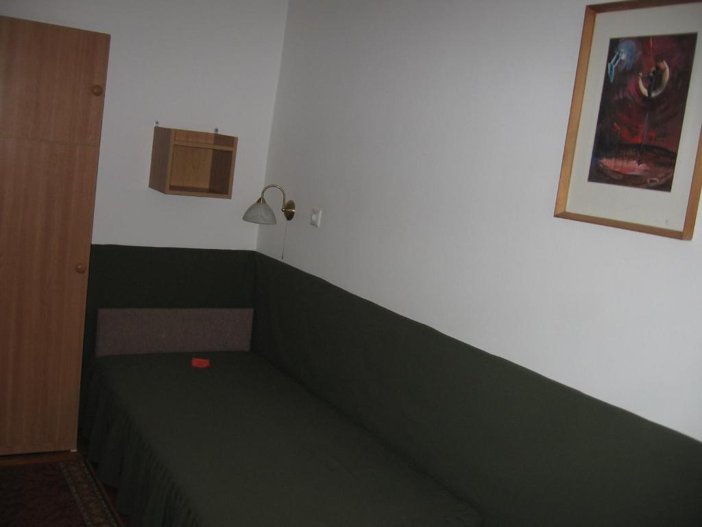 Mater Salvatoris House Hotel Godollo Room photo